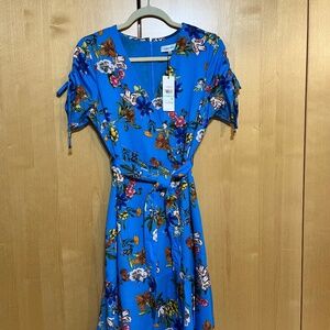 Blue Dress with Multicolor Flowers Wrap Style Belted Size 8 NWT Calvin Kline